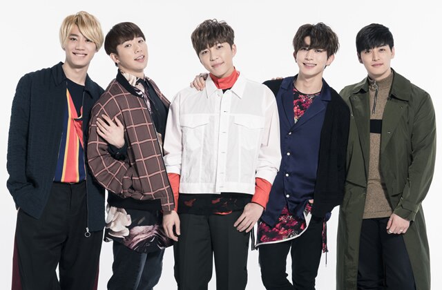 avexpotal-ukiss.jpg