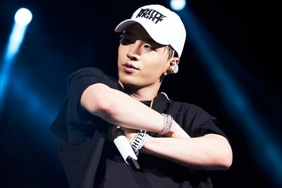 Taeyang 17 World Tour White Night In Japan Sol Stadium Live 追加グッズ発表 ビッグバン Bigbang オフィシャルサイト
