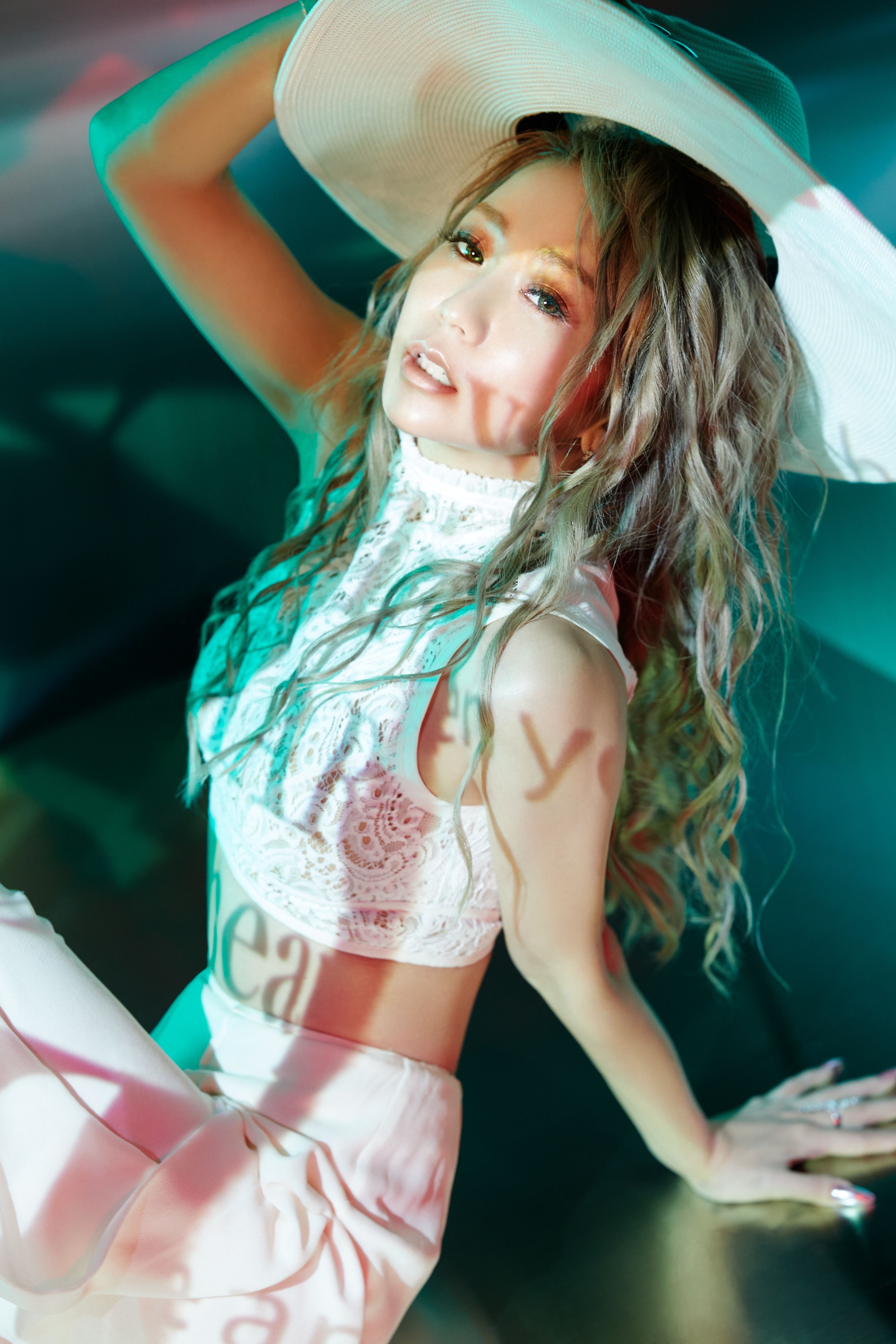 「KODA KUMI ANNIVERSARY ～Special Talk Show～」グッズ会場先行販売・会場限定アイテム解禁！