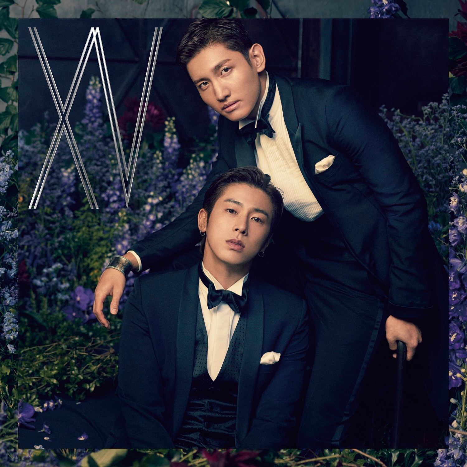 東方神起(TOHOSHINKI)2019年10月16日発売「XV」（エックスブイ）