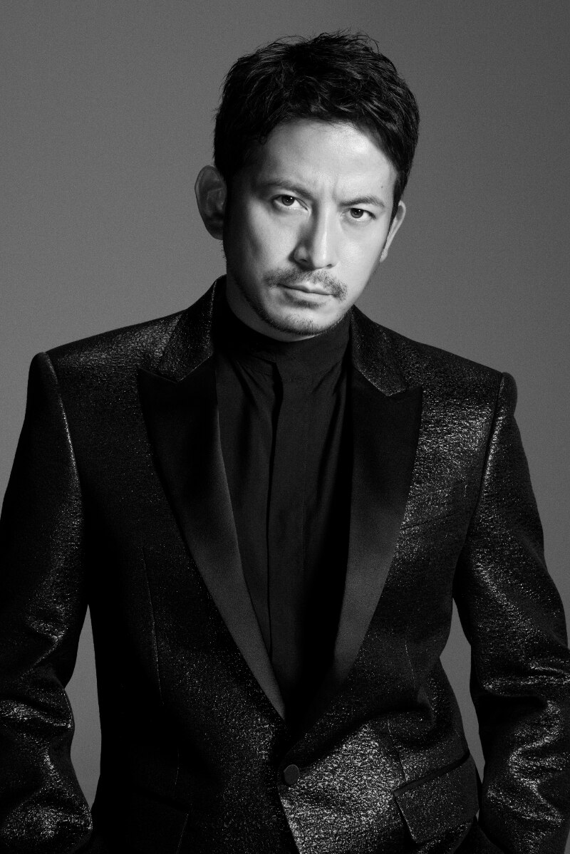 岡田准一 Profile V6 Official Website