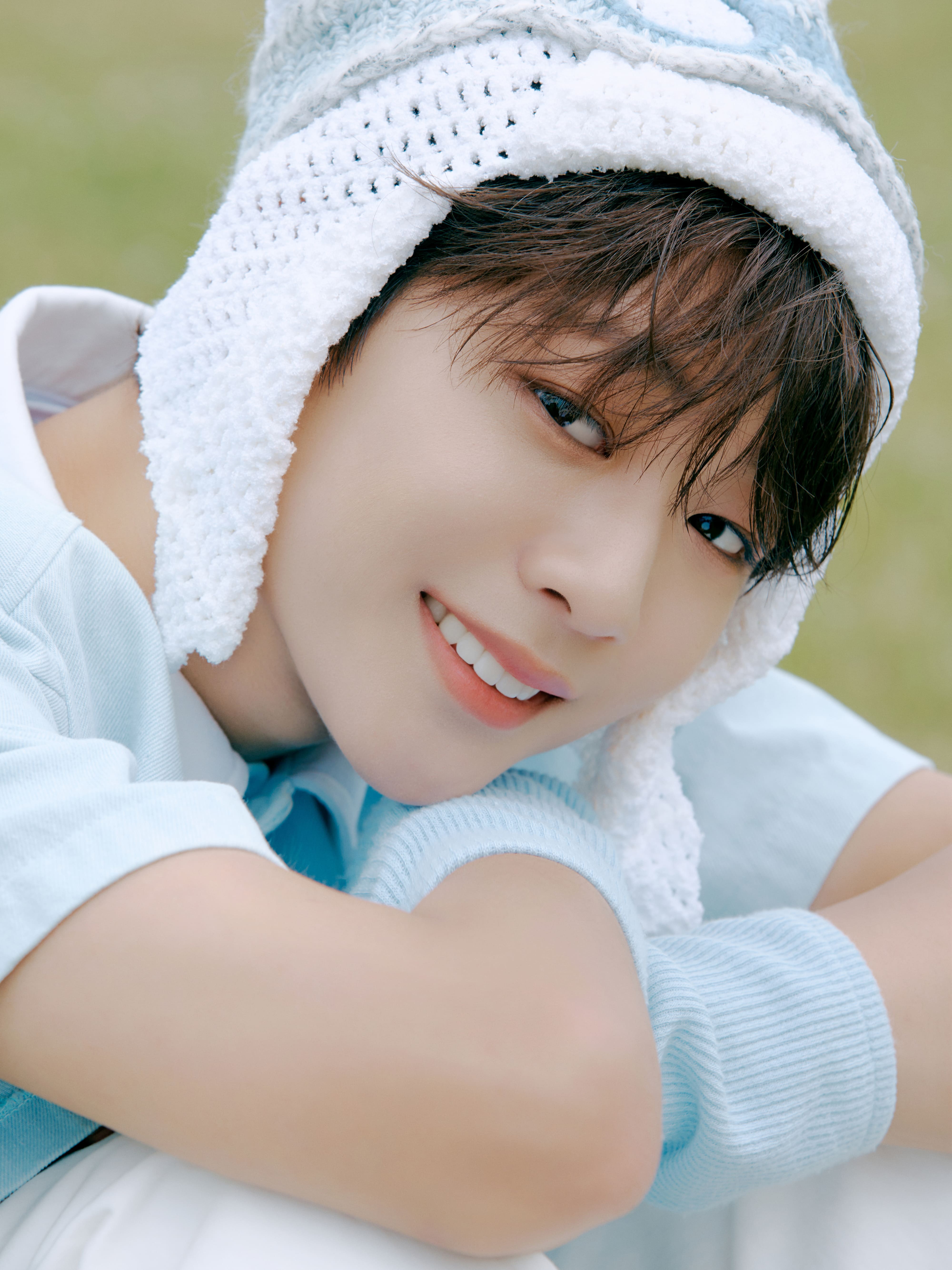 Gotcha (ガチャ)｜VIBY (バイビー) Official Site｜Photo