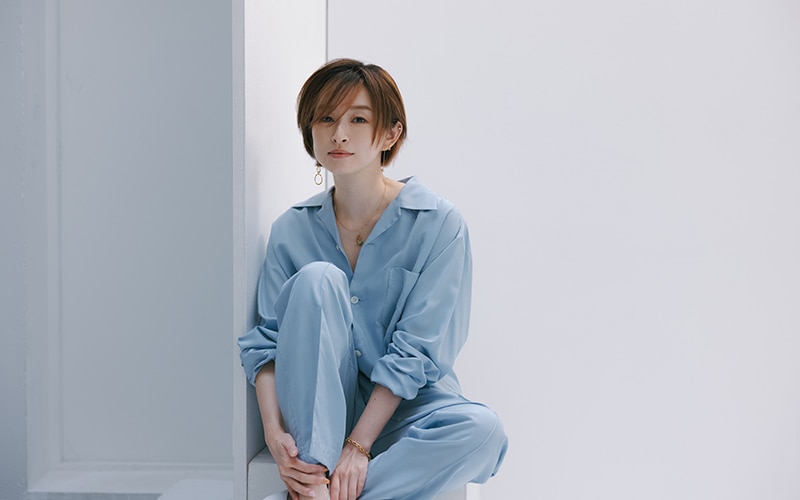 島袋寛子】hiro名義での新曲「Water Mirror」を1月のオリジナル